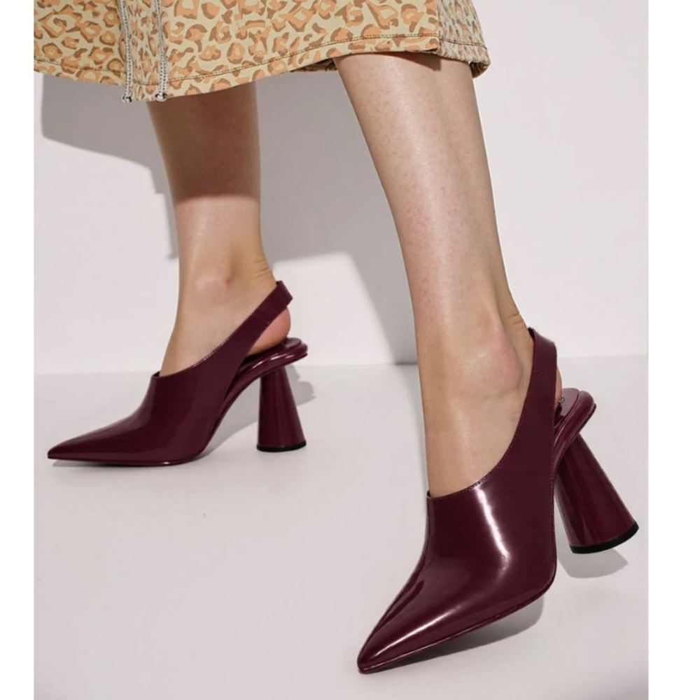 JW PEI New Vivovr Burgundy Heel Slingback Pumps Size 8